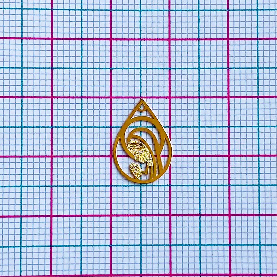 MINI DIJE ✦ VIRGEN GOTA BAÑO DE ORO 2