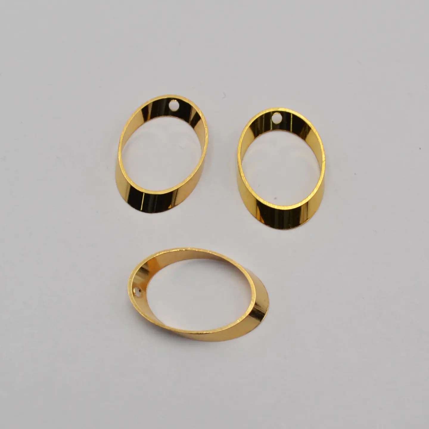 OVALO LISO BAÑO DE ORO T5766 1