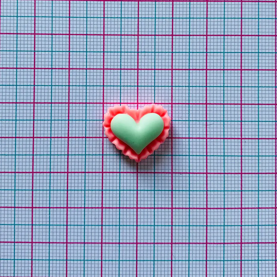 APLIQUE CORAZÓN ACRÍLICO (ELIGE TU FAVORITO) 2