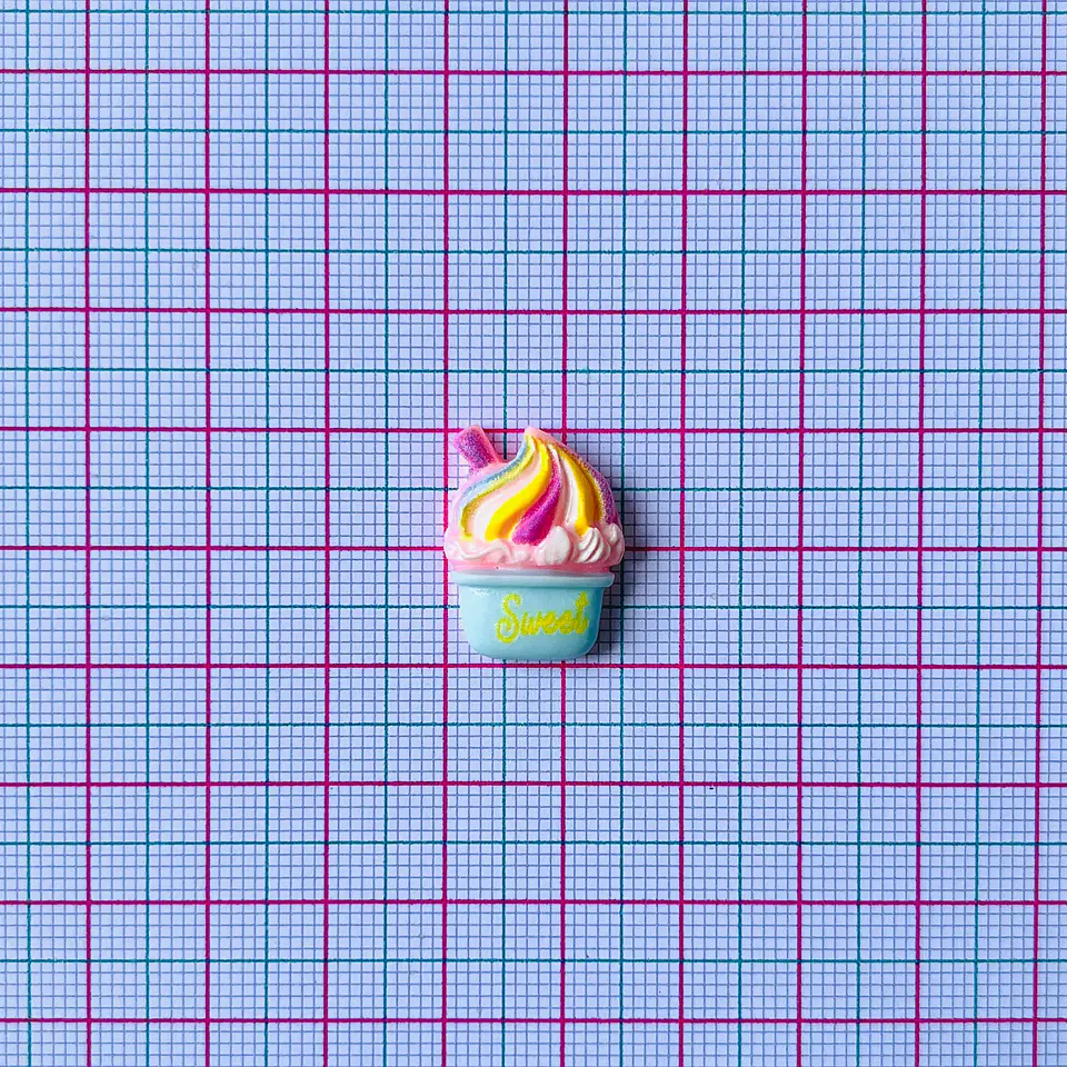 APLIQUE CUPCAKE ACRÍLICO 2