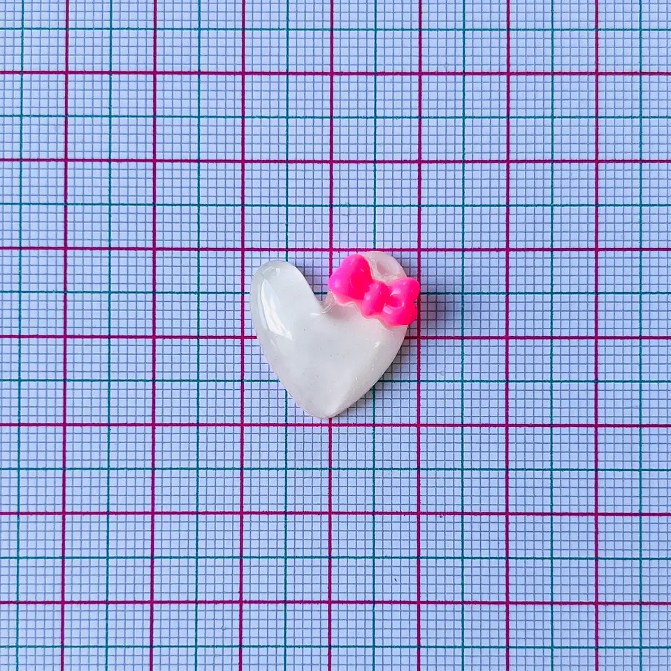 APLIQUE CORAZÓN ACRÍLICO 2