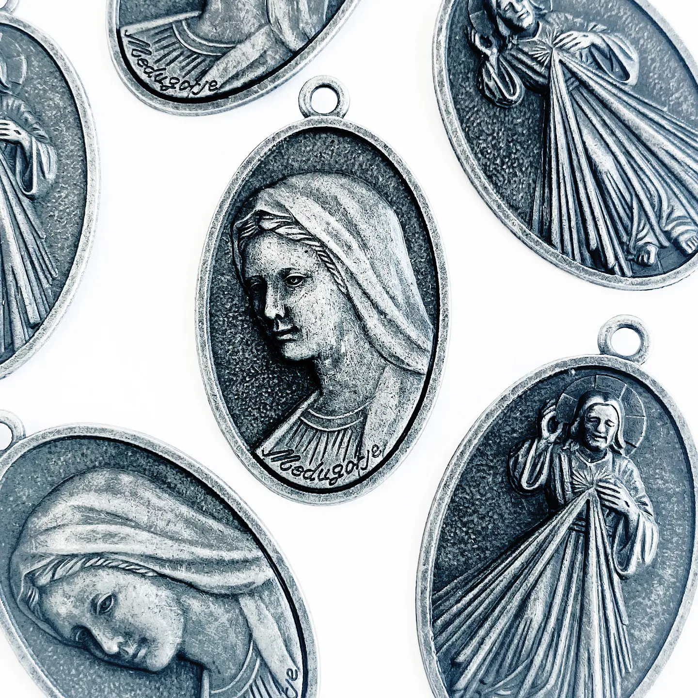 MEDALLA ✦ VIRGEN MEDJUGORGE ZAMAK 1