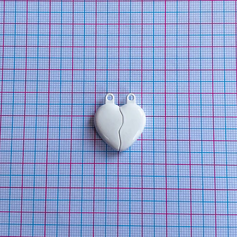 BROCHE ✦ CORAZÓN IMANTADO (ELIGE TU COLOR FAVORITO)