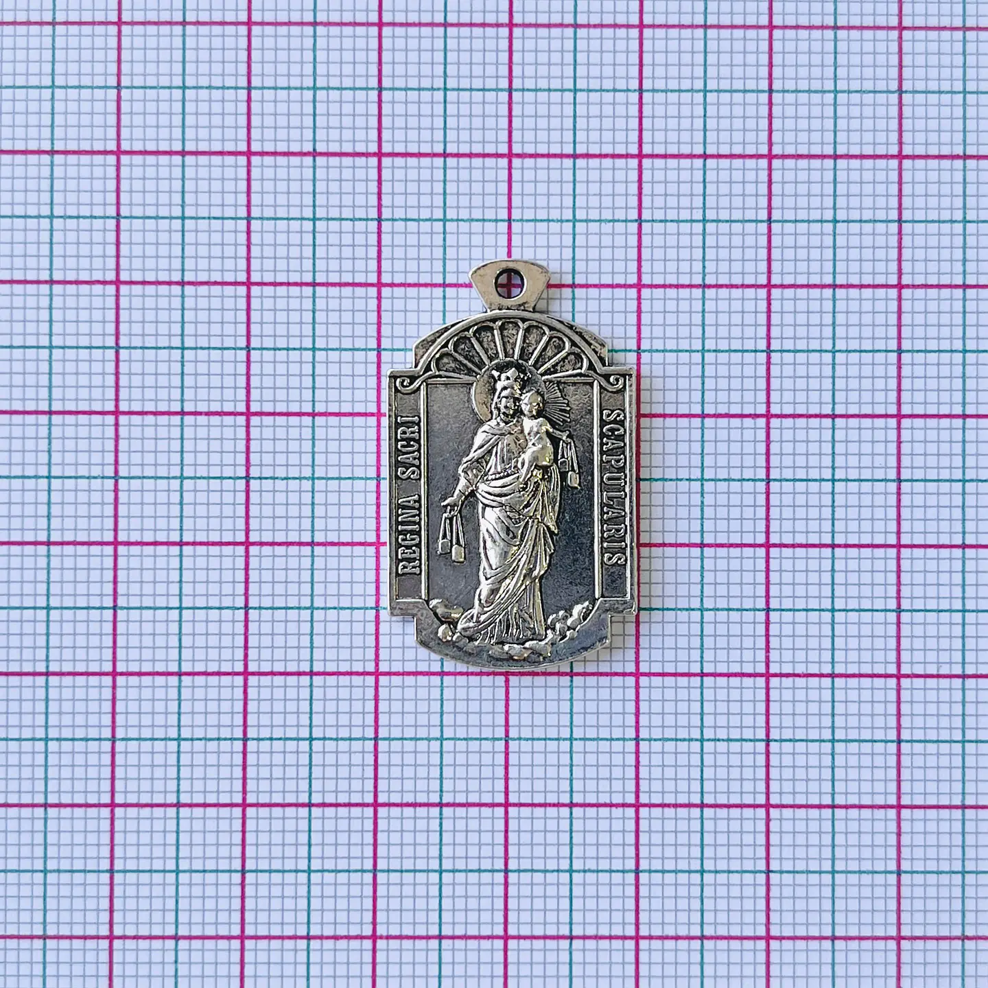 MEDALLA ✦ VIRGEN DEL CARMEN / SEÑOR DE LA MISERICORDIA ZAMAK 2