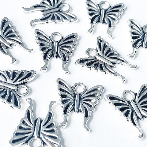 DIJE ✦ MARIPOSA ZAMAK