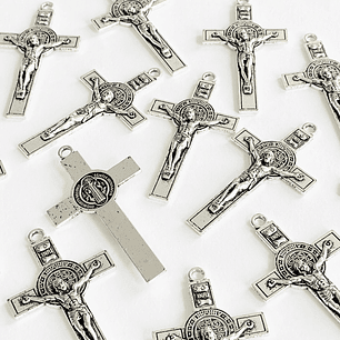 DIJE ✦ CRISTO SAN BENITO ZAMAK