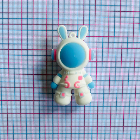 DIJE ASTRONAUTA EN SILICONA (ELIGE TU FAVORITO) DS-04-7
