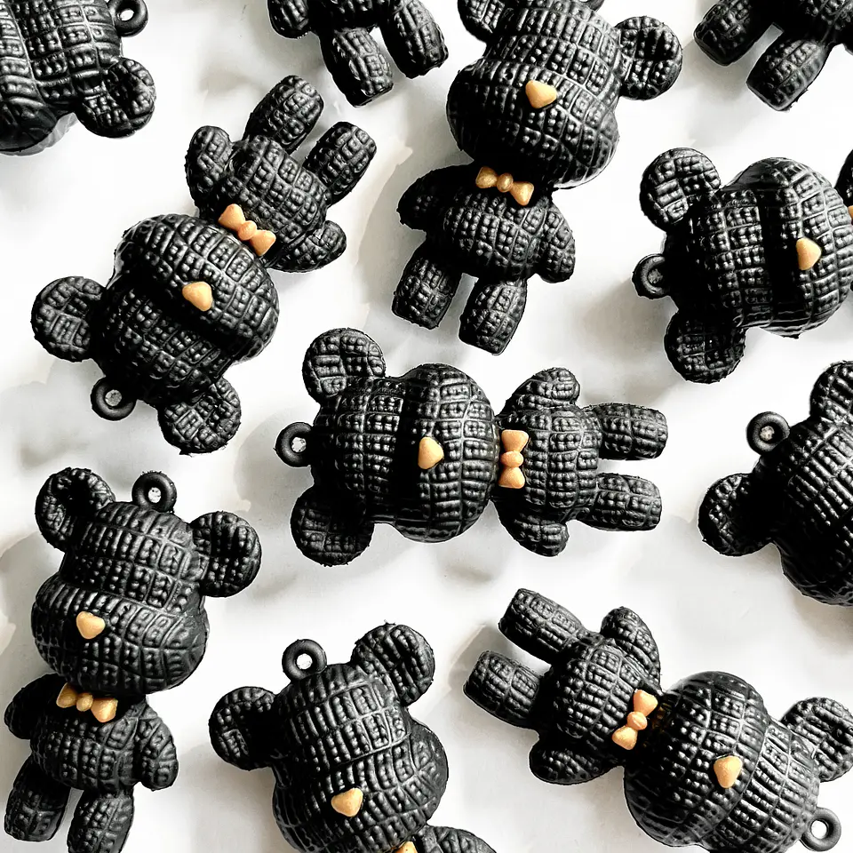 DIJE ✦ OSO EN SILICONA (ELIGE TU COLOR FAVORITO)  1