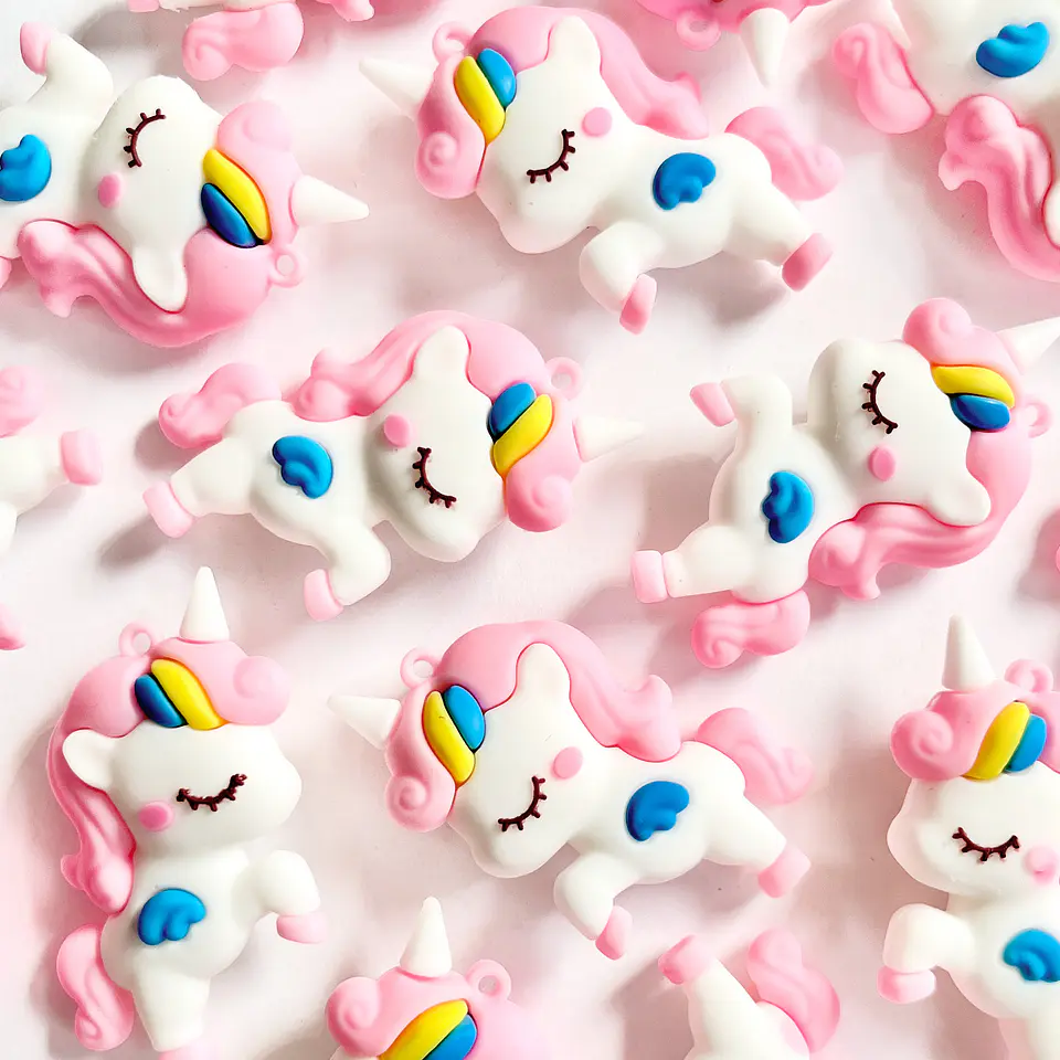 DIJE ✦ UNICORNIO EN SILICONA  1