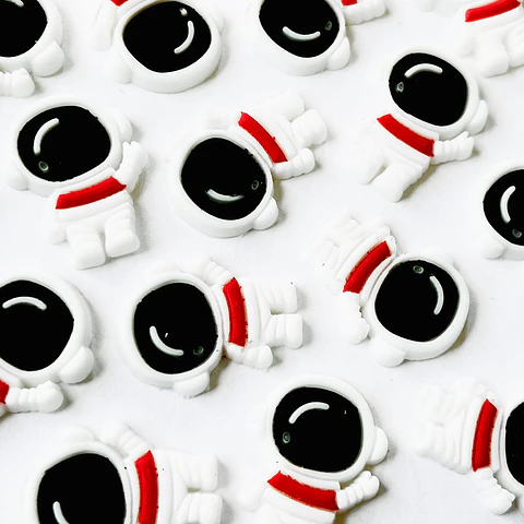 APLIQUE ✦ ASTRONAUTA EN SILICONA 19*25 MM