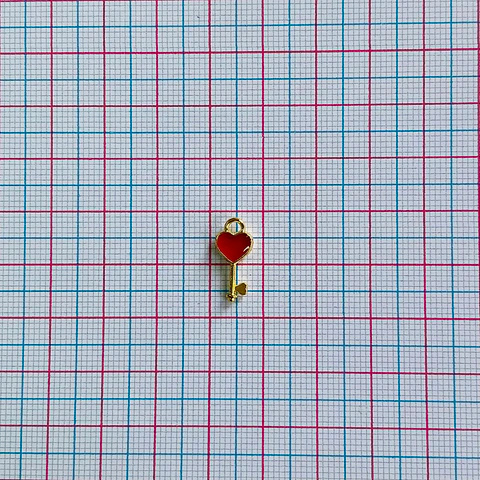 Dije Llave Corazón • Baño de oro • 8x16 mm