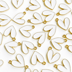 DIJE ✦ CORAZÓN BAÑO DE ORO (ELIGE TU COLOR FAVORITO) 