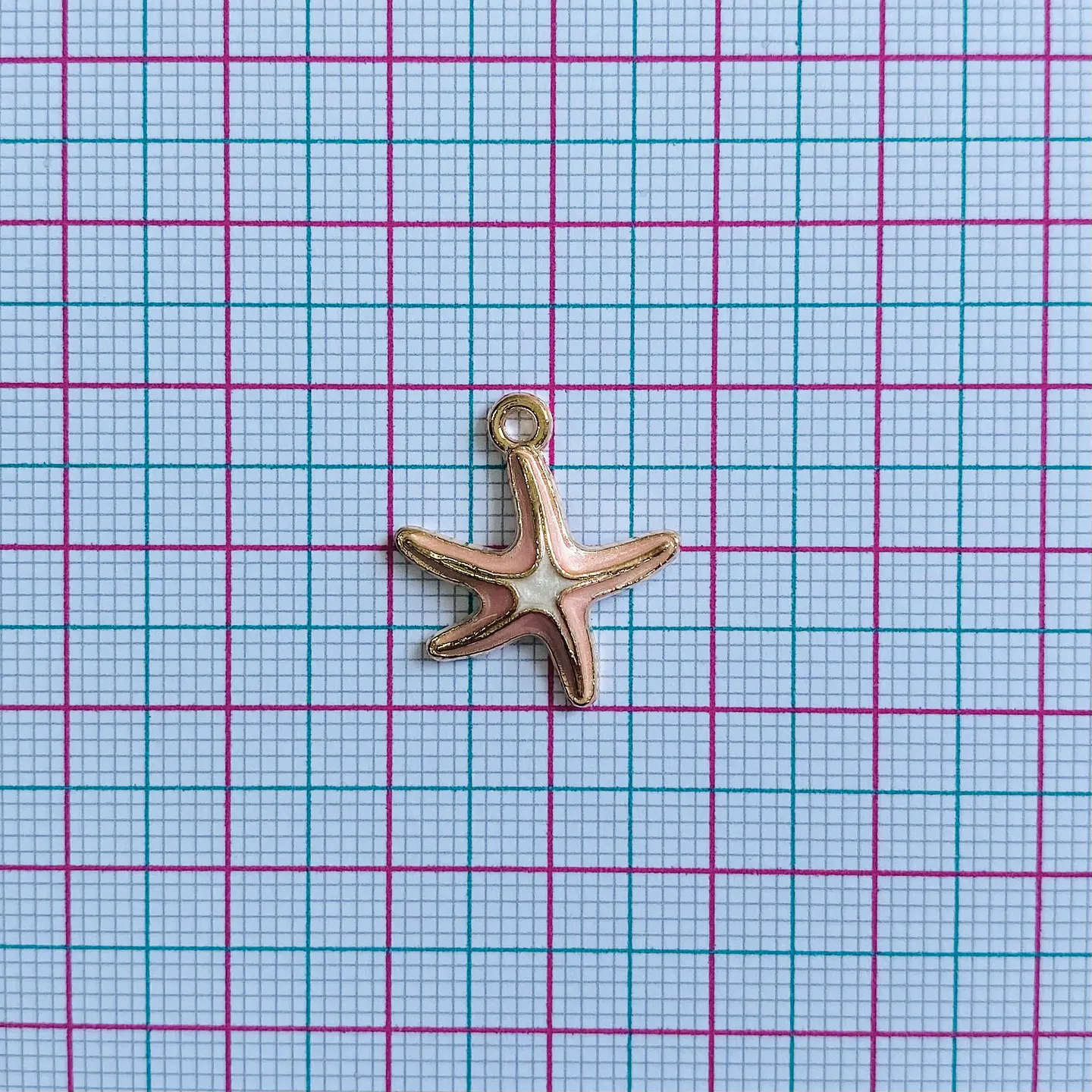 DIJE ✦ ESTRELLA DE MAR FANTASÍA (ELIGE TU COLOR FAVORITO) 2