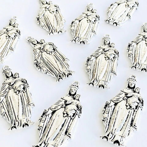 DIJE ✦ VIRGEN DEL CARMEN ZAMAK