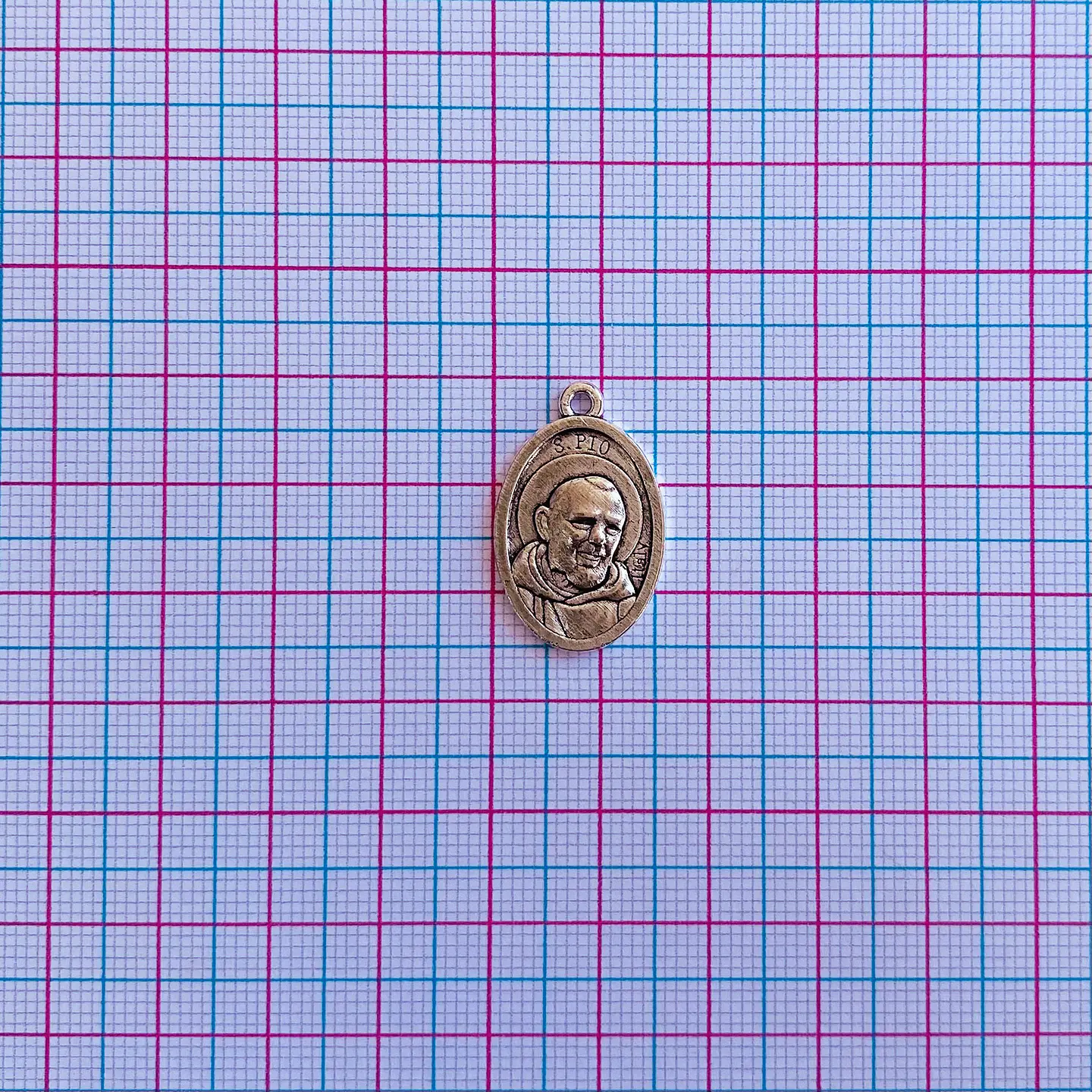 MEDALLA ✦ PADRE SAN PIO ZAMAK 2