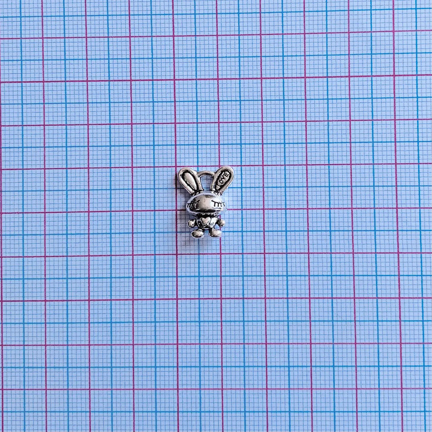 DIJE CONEJO ZAMAK QA-8357 2