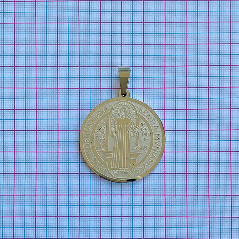 MEDALLA ✦ SAN BENITO ACERO