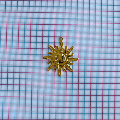 DIJE ✦ SOL BAÑO DE ORO