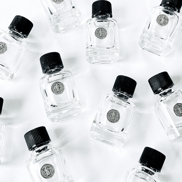 ✦ FRASCO VIDRIO PARA AGUA BENDITA 1