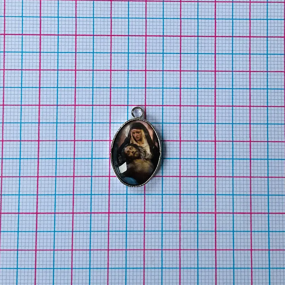 MEDALLA VIRGEN DE LA PIEDAD FANTASIA DVZ-4/42 2