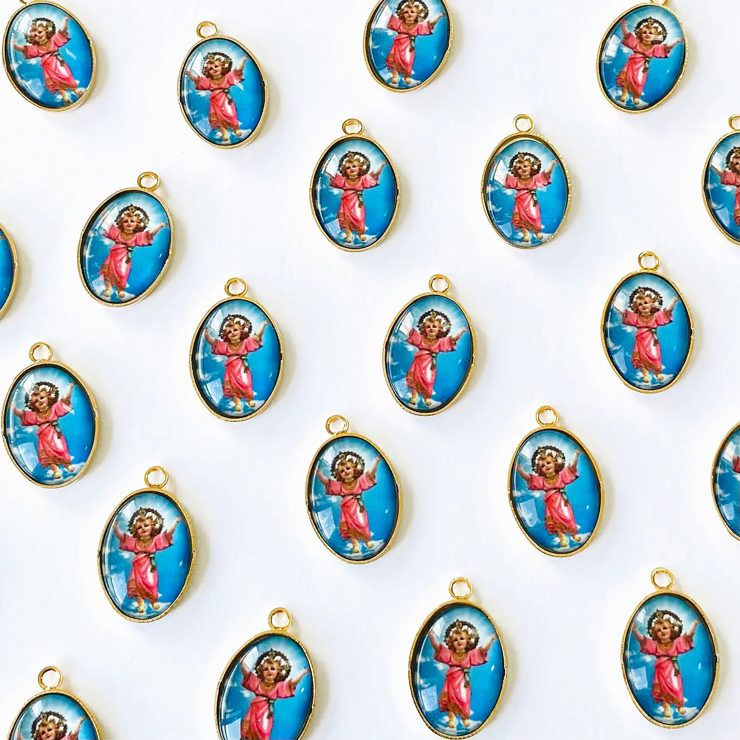 MEDALLA DIVINO NIÑO JESÚS BAÑO DE ORO DVZ-4-G/7 1