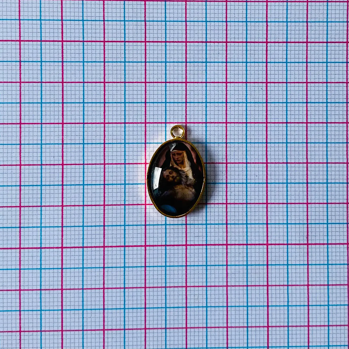 MEDALLA VIRGEN DE LA PIEDAD BAÑO DE ORO DVZ-4-G/42 2