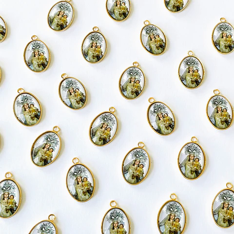 MEDALLA VIRGEN DE LAS MERCEDES BAÑO DE ORO DVZ-4-G/43