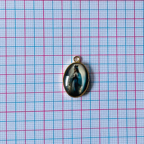 MEDALLA VIRGEN LOURDES BAÑO DE ORO DVZ-4-G/38