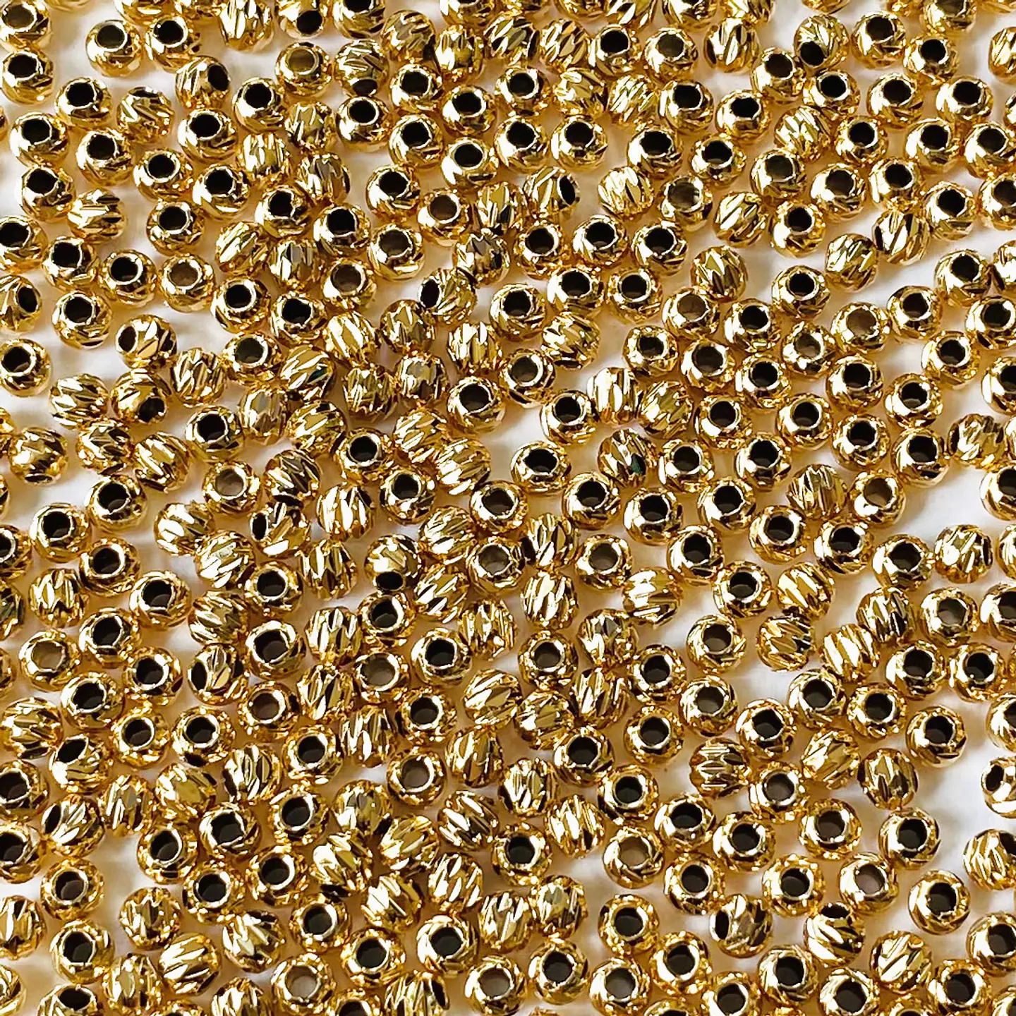 SEPARADOR ✦ BALIN BAÑO DE ORO 4MM 1