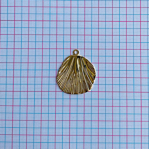 DIJE ✦ CONCHA BAÑO DE ORO 