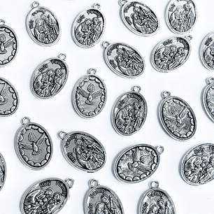  MEDALLA SAGRADA FAMILIA Y ESPÍRITU SANTO ZAMAK C390