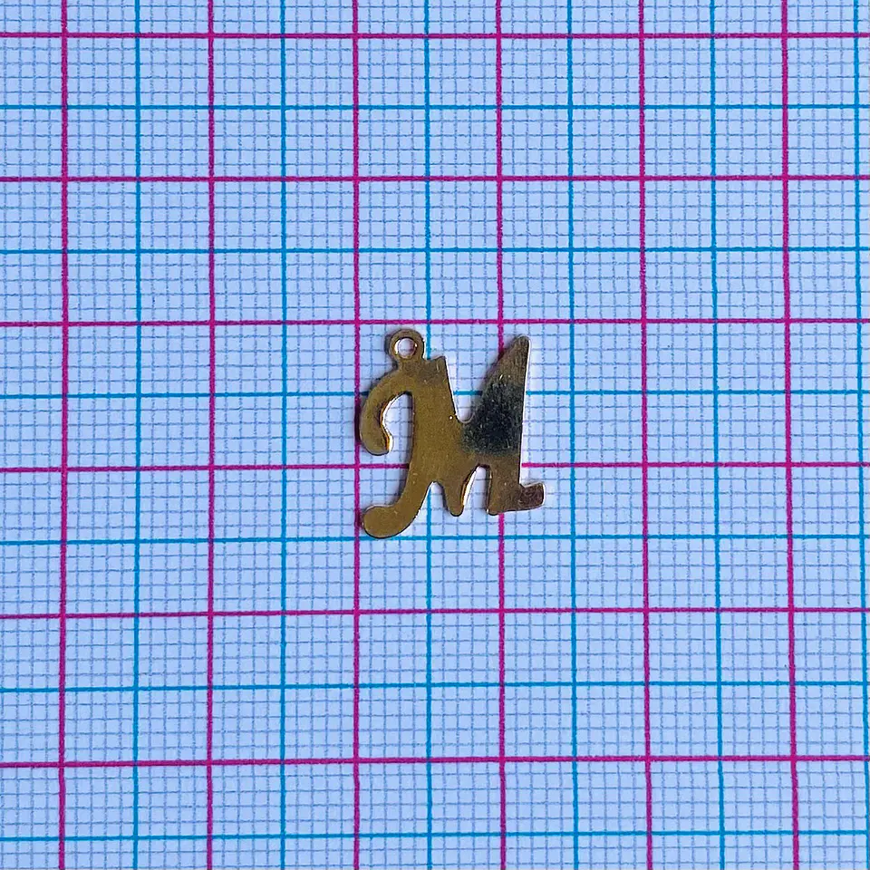 DIJE LETRA M ACERO CTA-26L-1M 2