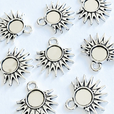 DIJE SOL ZAMAK QA-5205