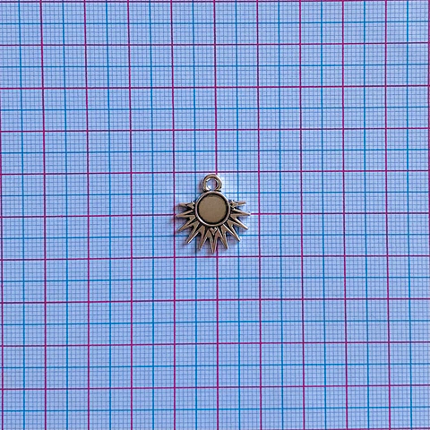 DIJE SOL ZAMAK QA-5205