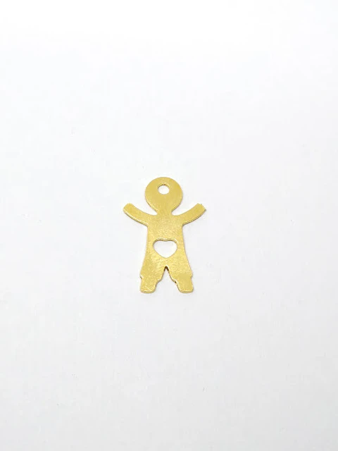 NIÑO MINI DIJE BAÑO DE ORO T4924                              
