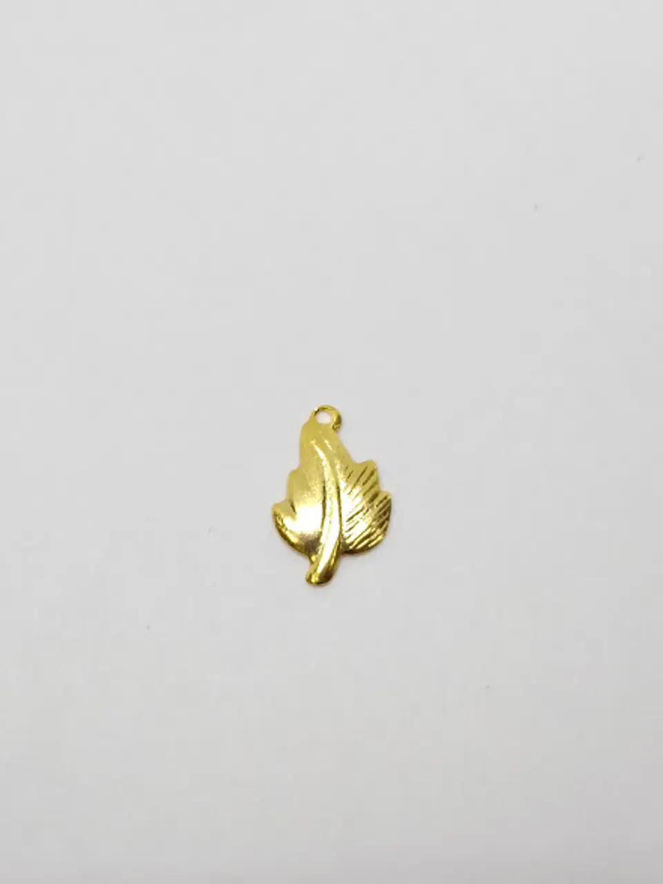 HOJA MINI DIJE BAÑO DE ORO T1301                 1