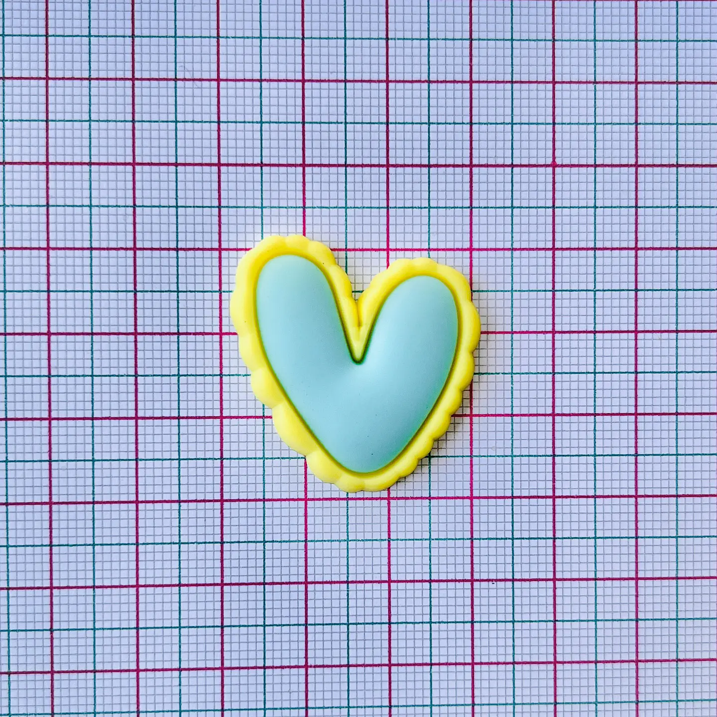 PIN ✦ CORAZÓN EN SILICONA (ELIGE TU FAVORITO) 30*30 MM 2