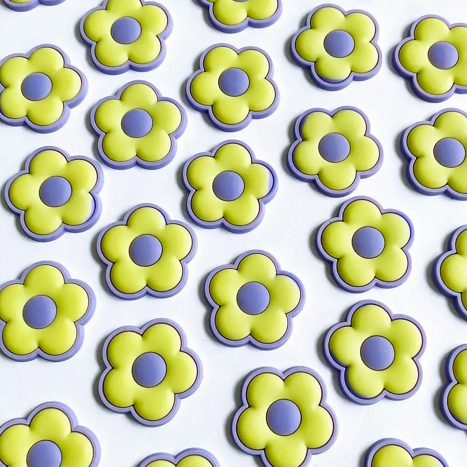 PIN ✦ FLOR EN SILICONA (ELIGE TU COLOR FAVORITO) 30*30 MM 5