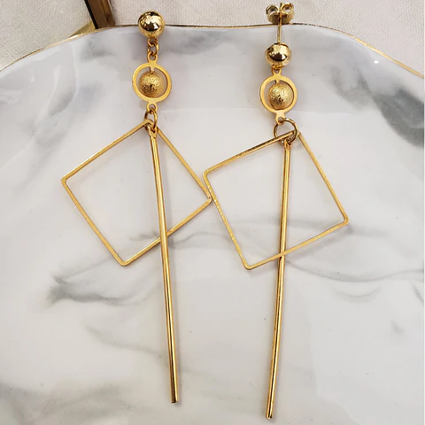 ARETE ✦ ROMBO