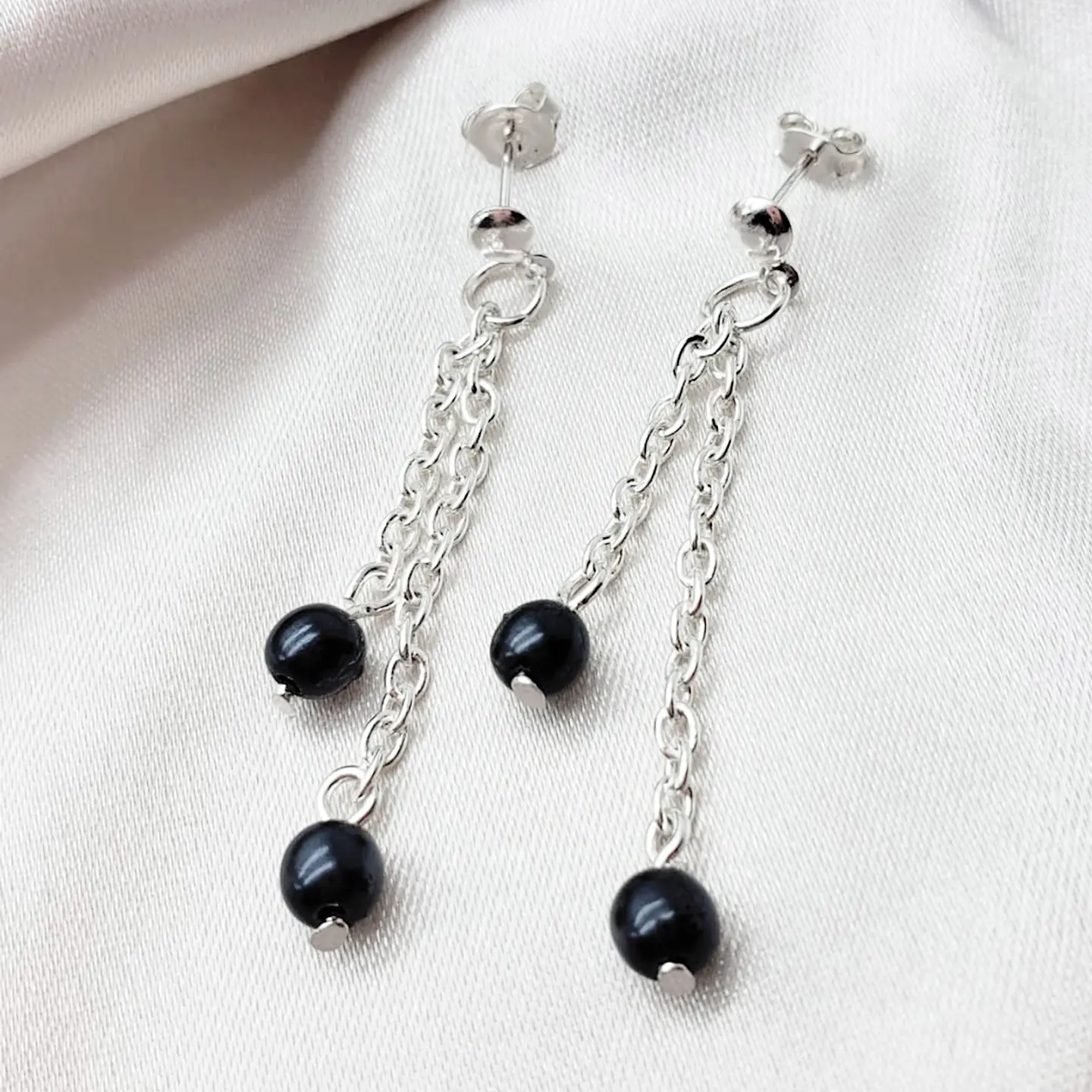 ARETE ✦ CON PERLA DE COLOR 1