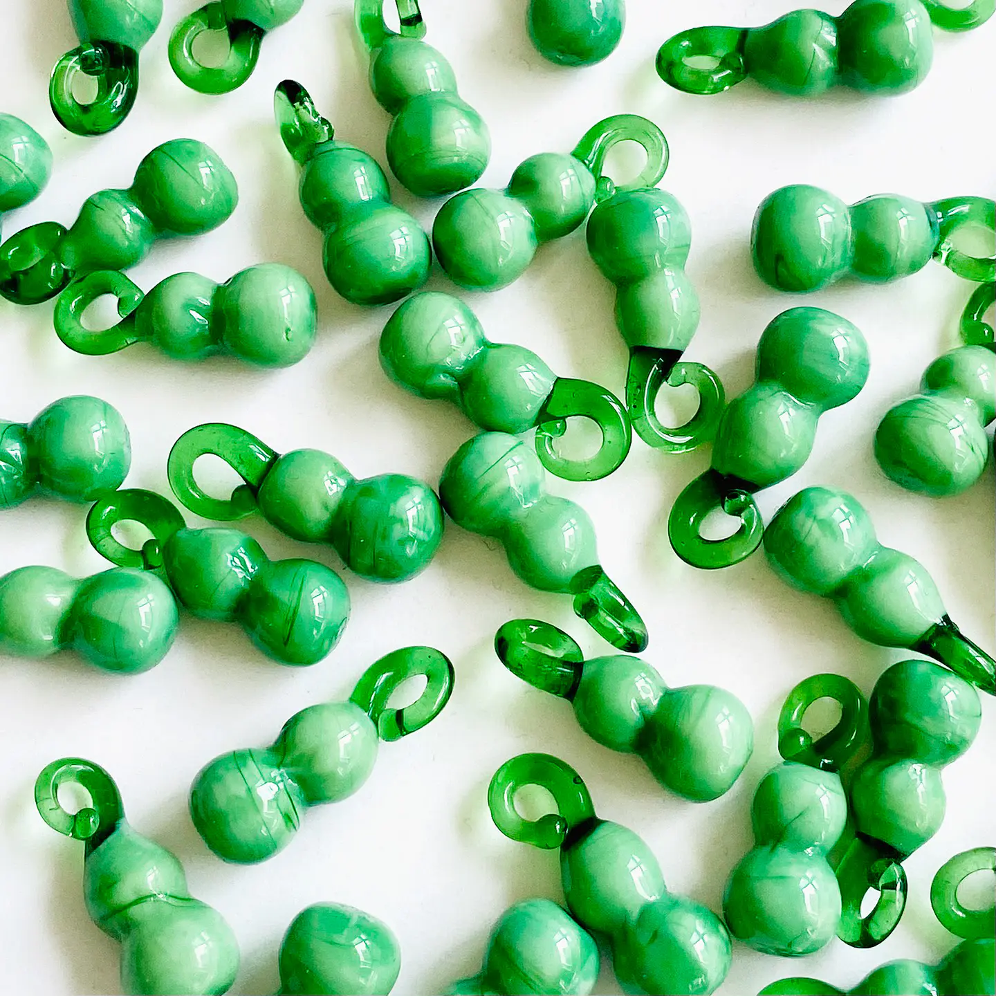 DIJE ✦ CALABACÍN VERDE VIDRIO 1