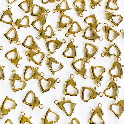 BROCHE ✦ PICOLORO CORAZÓN BAÑO DE ORO