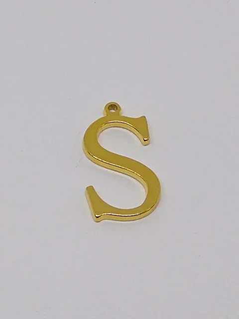 LETRA S BAÑO DE ORO T5923-S                                 