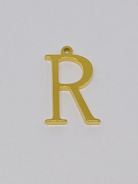 DIJE ✦ LETRA R BAÑO DE ORO                                      