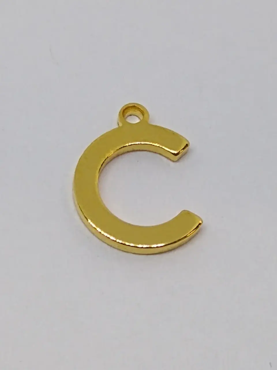 LETRA C BAÑO DE ORO T5925-C        1
