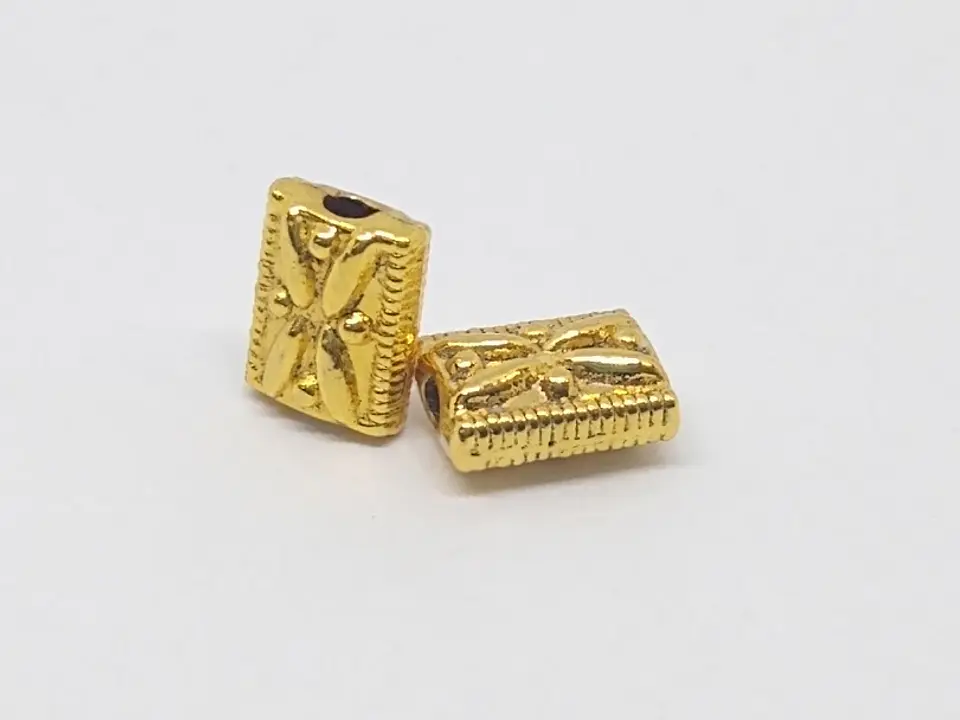 FIGURA BAÑO DE ORO T642                     1