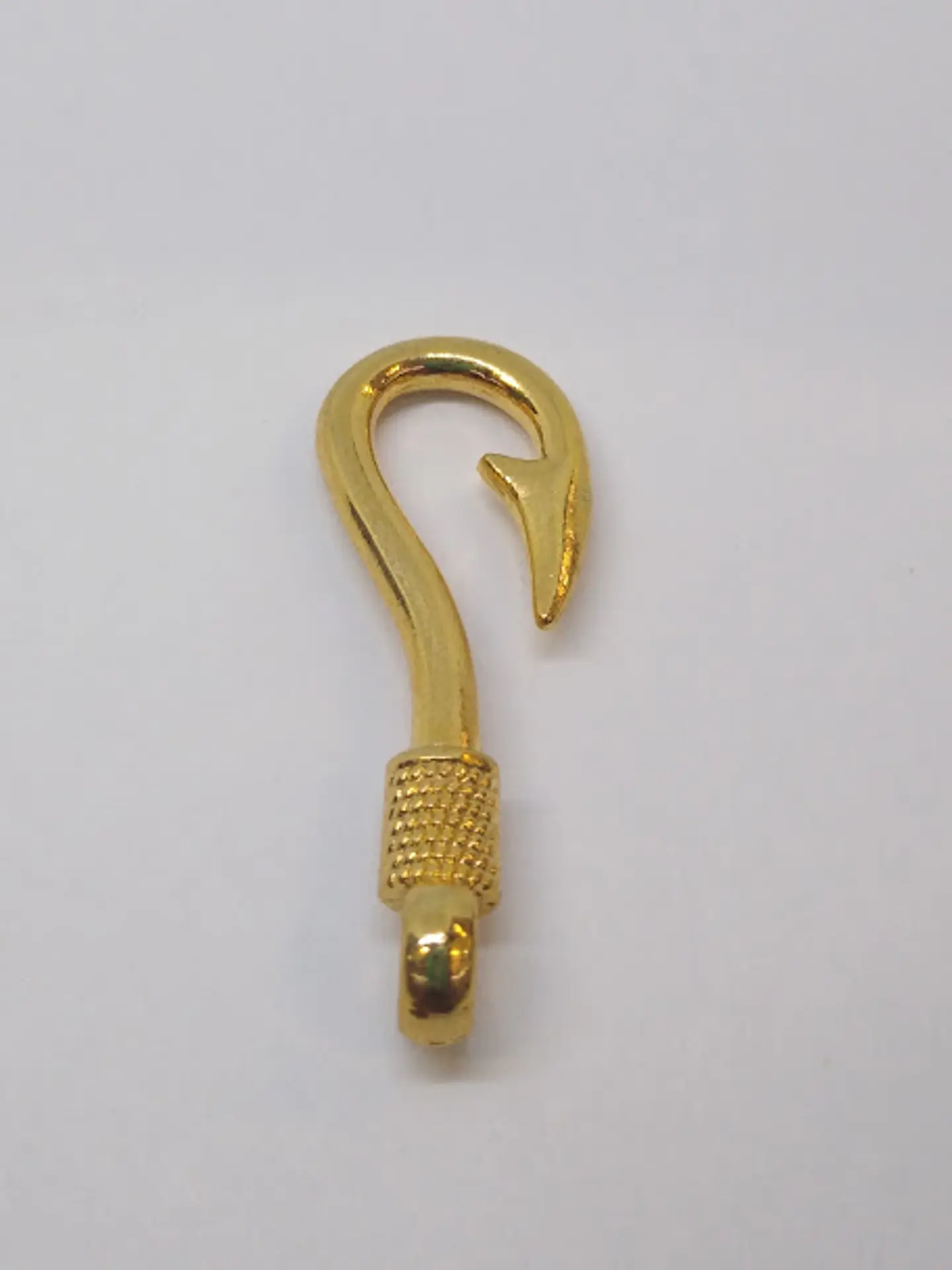 ANZUELO ZAMAK BAÑO DE ORO T2201                         1
