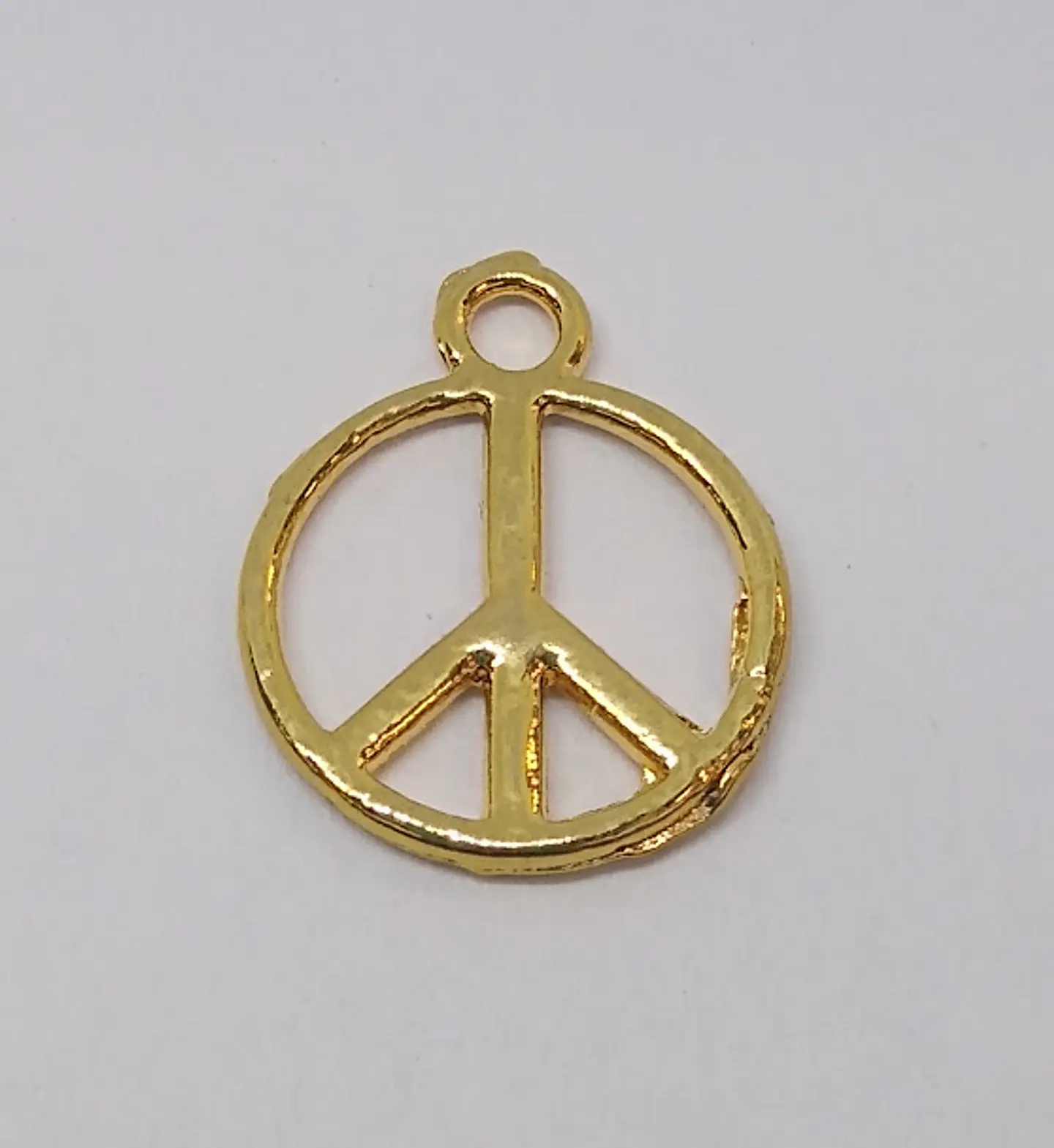 SÍMBOLO AMOR Y PAZ BAÑO DE ORO T1926                                            1