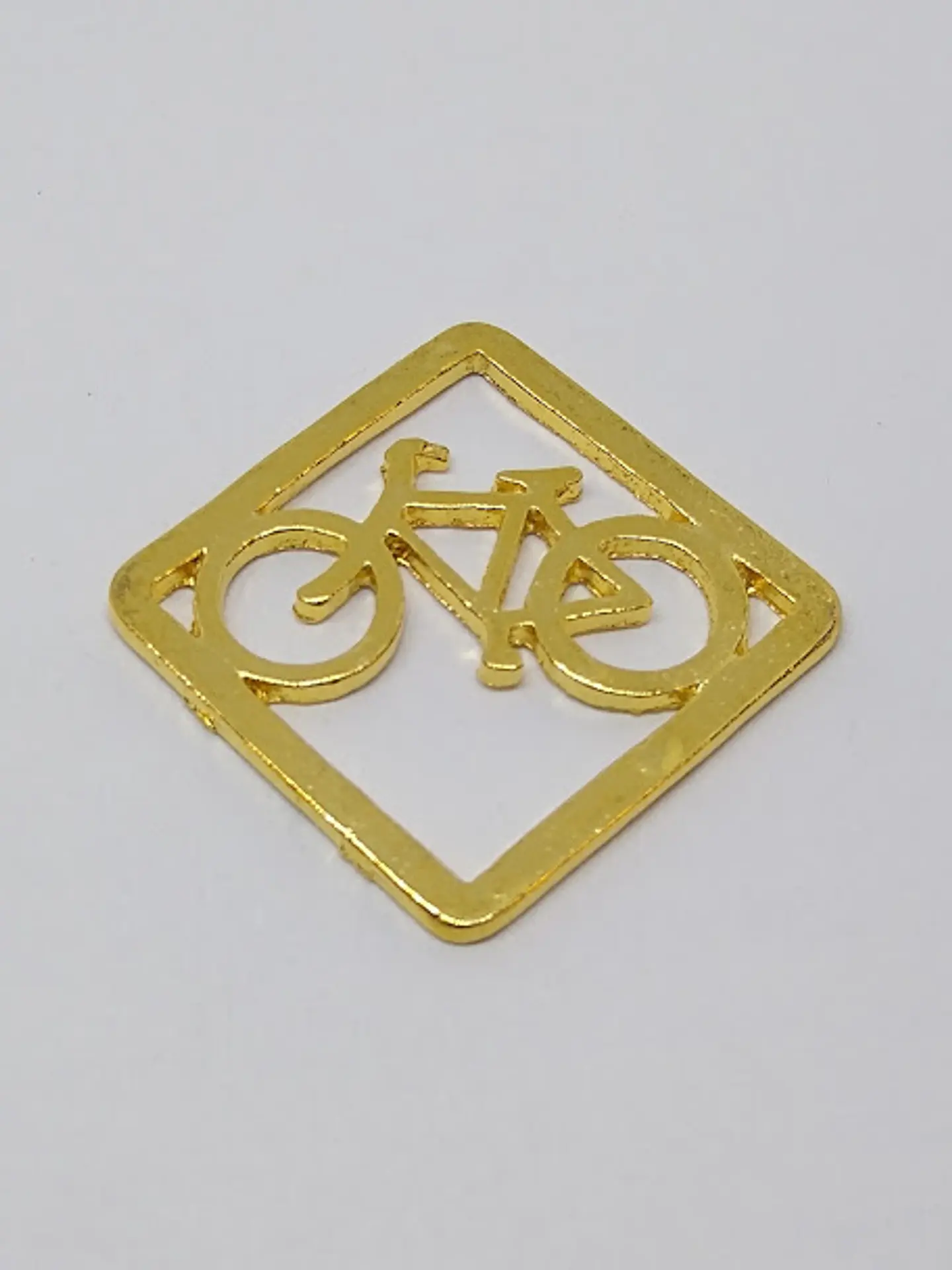 BICICLETA BAÑO DE ORO  G419-24                                    1