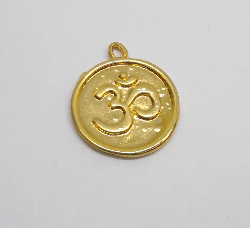 MONEDA OM BAÑO DE ORO T2802                                1